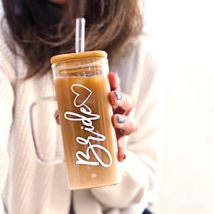 Bridesmaid gifts Bridesmaid Proposal Personalized Glass Tumbler with Lid and Straw Custom Wedding Cups Customized Bridal Party Glasses