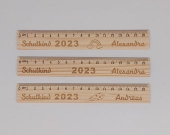 Lineal Schulkind mit Namensgravur, personalisiertes Holzlineal mit oder ohne Jahreszahl