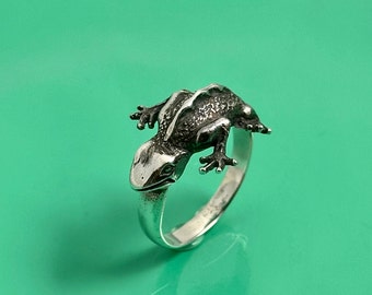Sterling Silver Lizard Ring /Animal Jewelry / Gift For Children /Men / Women / Handcrafted Jewelry