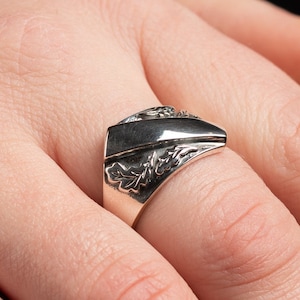 Oak Leaf Ring For Men / Sterling Silver Statement Ring/ Baltic Jewelry/Nature Ring