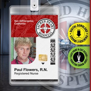 Scrubs TV-Serie Abzeichen, Paul Flowers, Sacred Heart Krankenhaus ID Abzeichen, Halloween Replica Prop Karte, Cosplay Kostüm, Namensschild Digital Download