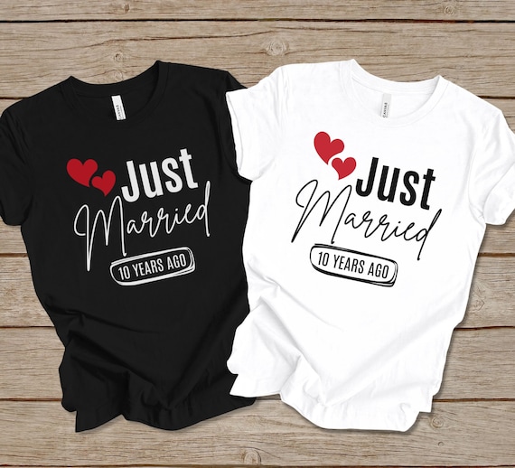 Anniversary Gift T-Shirt For 10 Years Marriage Couple Tee. Anniversary Gift T-Shirt For 10 Years Marriage Couple Tee.