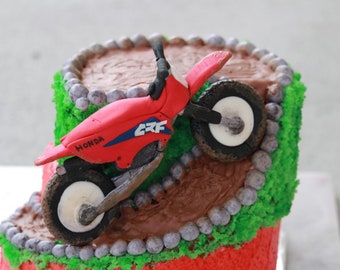 Custom Fondant Cake Toppers