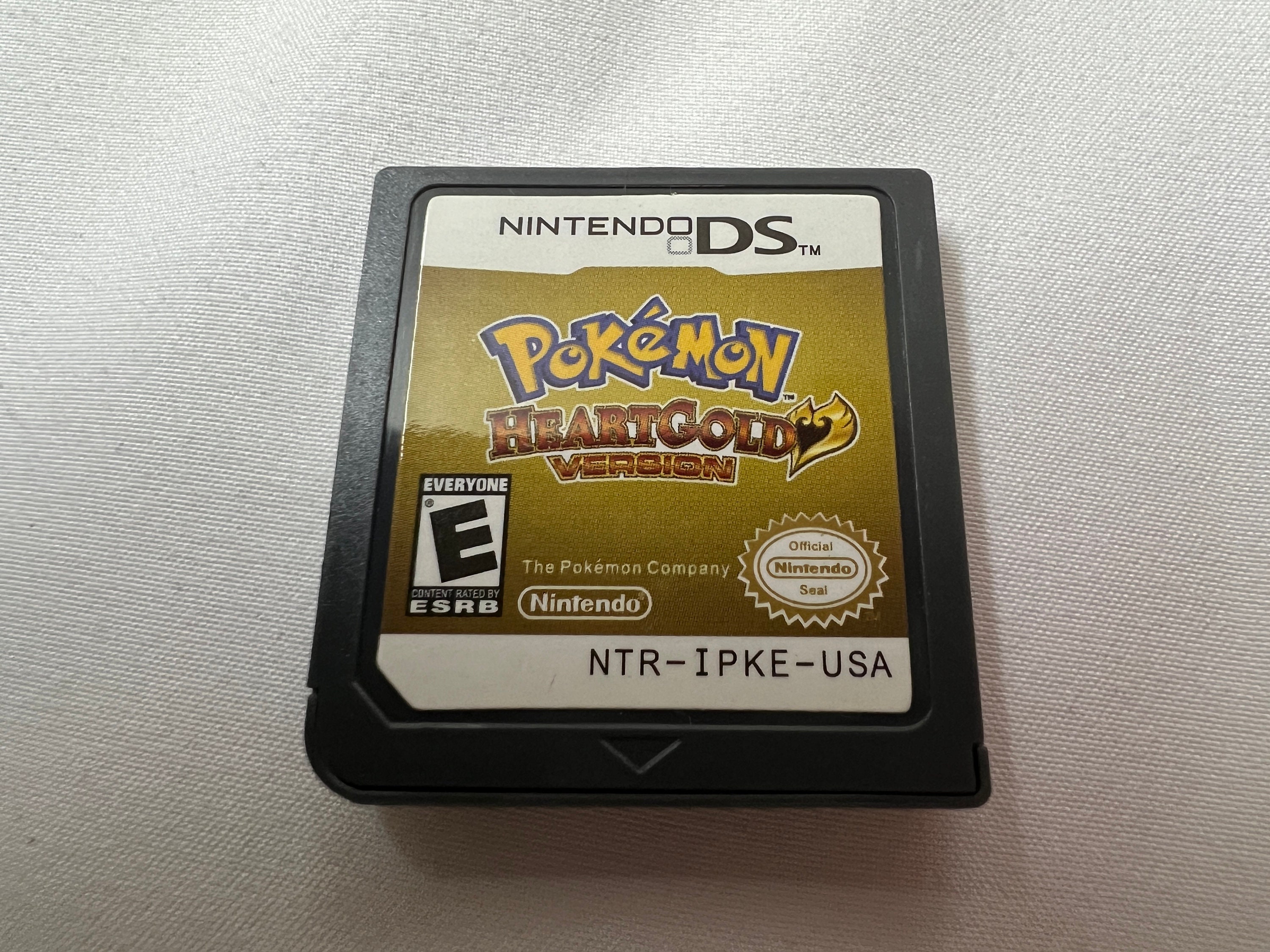 AUTHENTIC Nintendo DS POKEMON Big Box Heart Gold Version (No Game