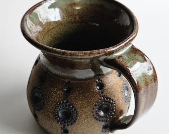 Taza pequeña de cerámica hecha a mano (salvia oscura - PP29)