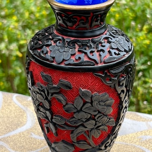 Vintage 5” Chinese Hand Carved Cinnabar Lacquer Vase