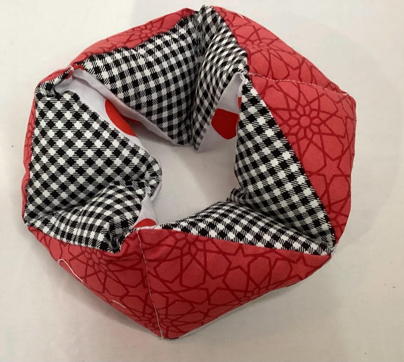 Rotating Fidget Ring: Sensory Toy for Autism, ADHD, Dementia. Fidget for children. Calming grounding activity. Sensory tool. Children’s toy image 1