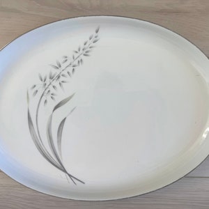 Lovely vintage MCM Vita Craft Avenairre Platter 14” x 10”, great condition