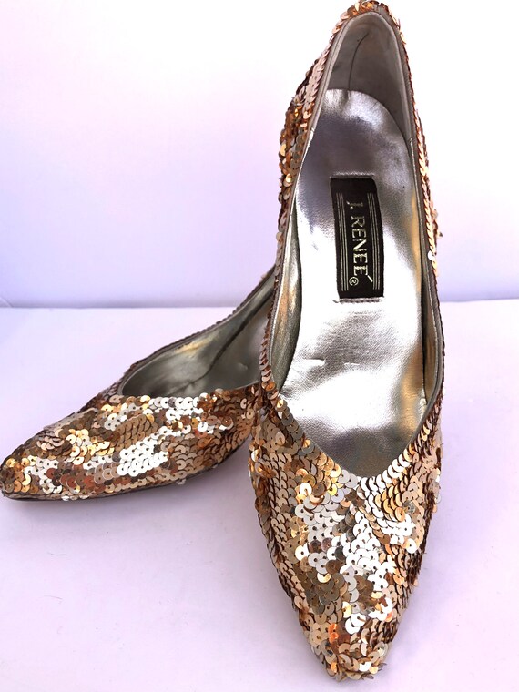 Gold sparkly sequin pumps,  size 8 N made in Chin… - image 2