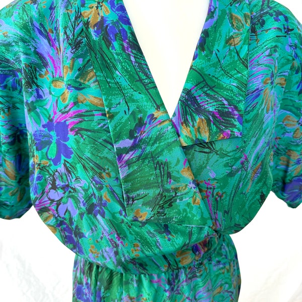 Cute 80s vintage abstract floral dress, teal, purple & green, Pellini by Van Bramlett, half sleeves, asymmetrical v-neck, below knee, sz 7/8