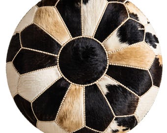 Puf otomano redondo de piel de vaca hecho a mano - Cojín de suelo con patchwork marroquí - Reposapiés de pelo auténtico - Decoración rústica moderna de granja