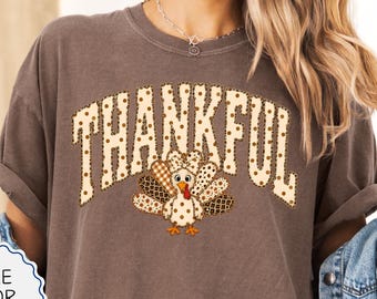 Comfort Colors® Thankful Turkey Tshirt, Coquette Thanksgiving Tee, Thanksgiving Mom Gift, Autumn Harvest T-Shirt, Fall Season Turkey Shirt