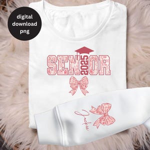 Coquette Senior 2025 PNG, diseño de sublimación para estudiantes de último año de secundaria 2025, descarga digital PNG de regalo para estudiantes de último año de universidad, lazo coquette PNG