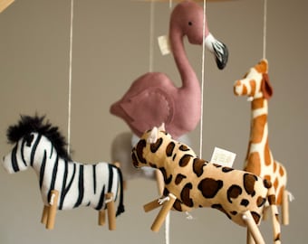 Safari animals nursery mobile, baby mobile with flamingo, leopard, elephant, zebra, giraffe, safari baby shower decor, Africa nursery decor