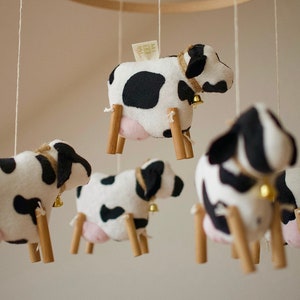 Cow nursery mobile, farm baby mobile, cow nursery decor, black and white cow mobile, farm animals crib mobile, rustic baby shower decor