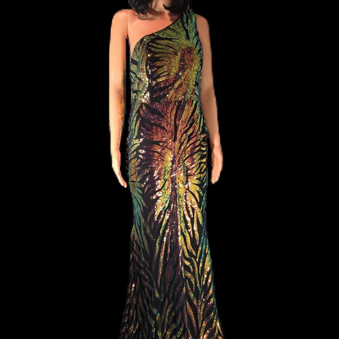 Giffniseti Holographic One-shoulder Sequin Gown — Size L