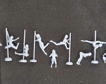 Adult Entertainers STL file | 9 Different 3D Printable Adult Miniatures | DIGITAL | 1:64 Scale