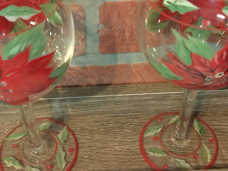 Red Poinsettia Wine Glasses Handpainted 16 Oz set of 3 Three 9 Vintage