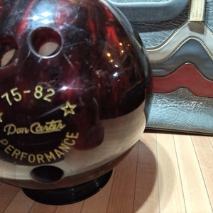 Vintage Don Carter Bowling Ball and Don Carter Bag Combo Ball 75-82 Ebonite Performance 12 lb. - Lot bundle - Rare items sports memorabilia
