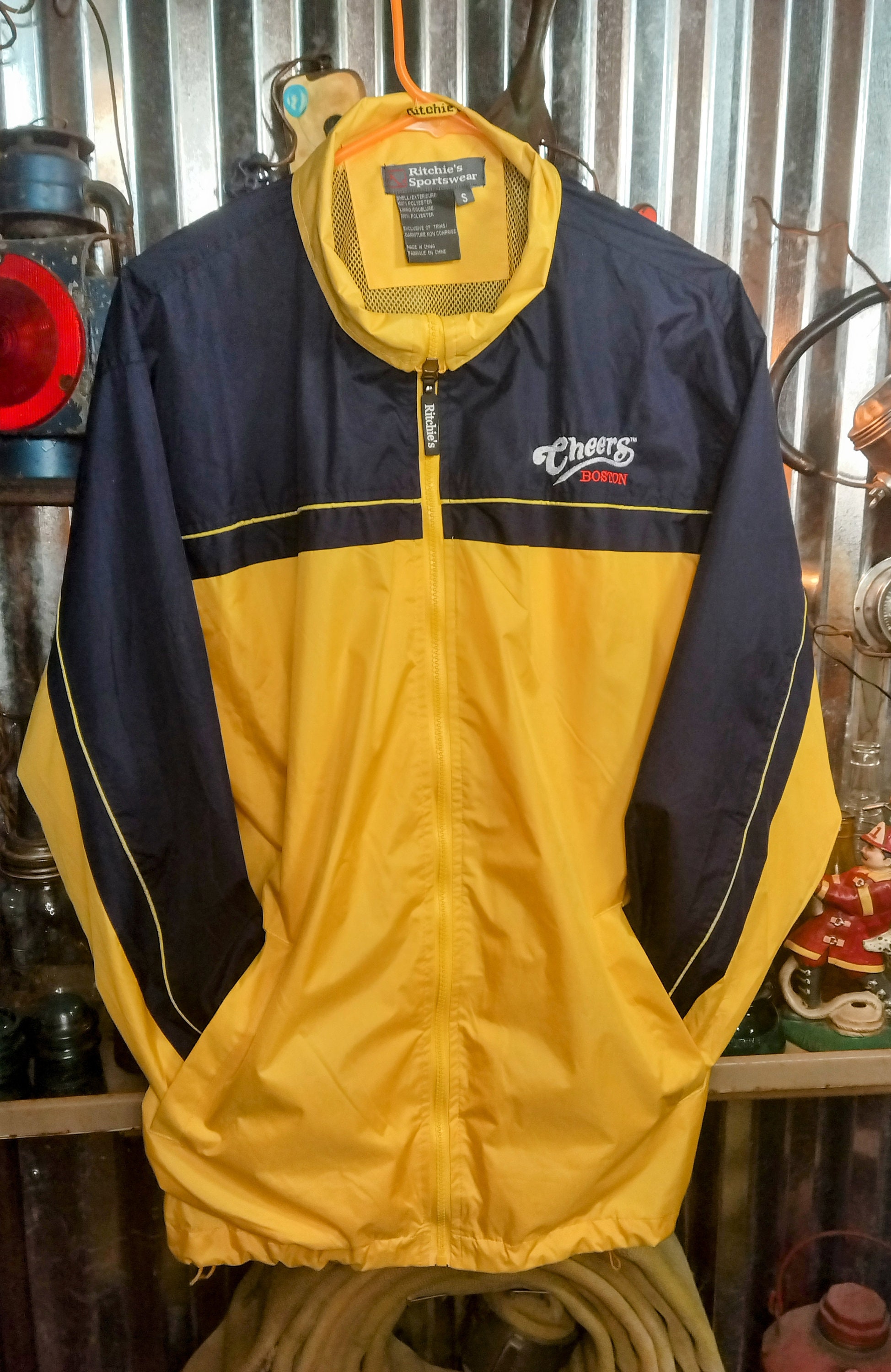 Cheers Boston Windbreaker Jacket Size S/M Nylon Mesh Breathable 