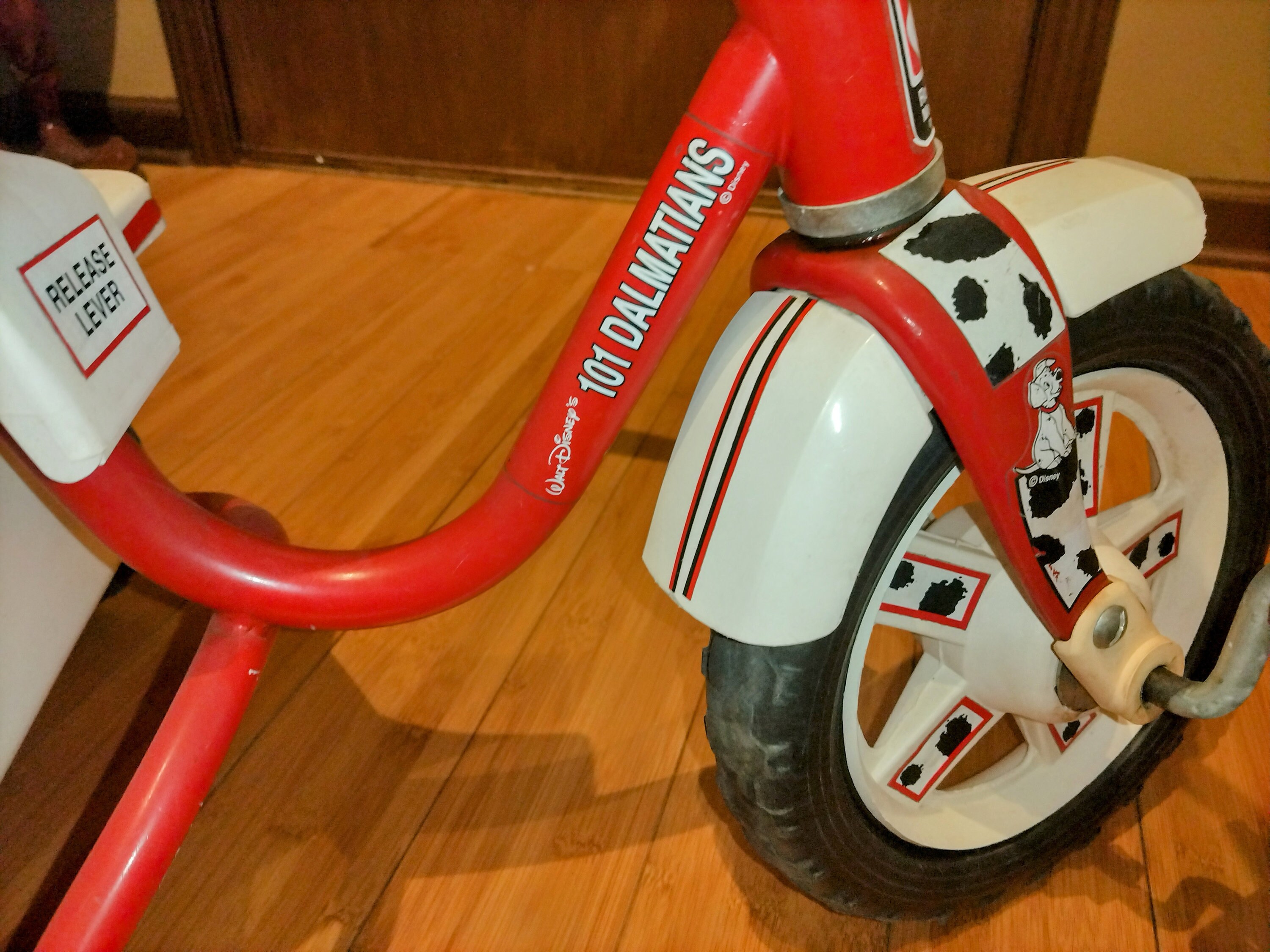RARE 1990's Roadmaster Tricycle Disney 101 Dalmatians With Dump Bucket