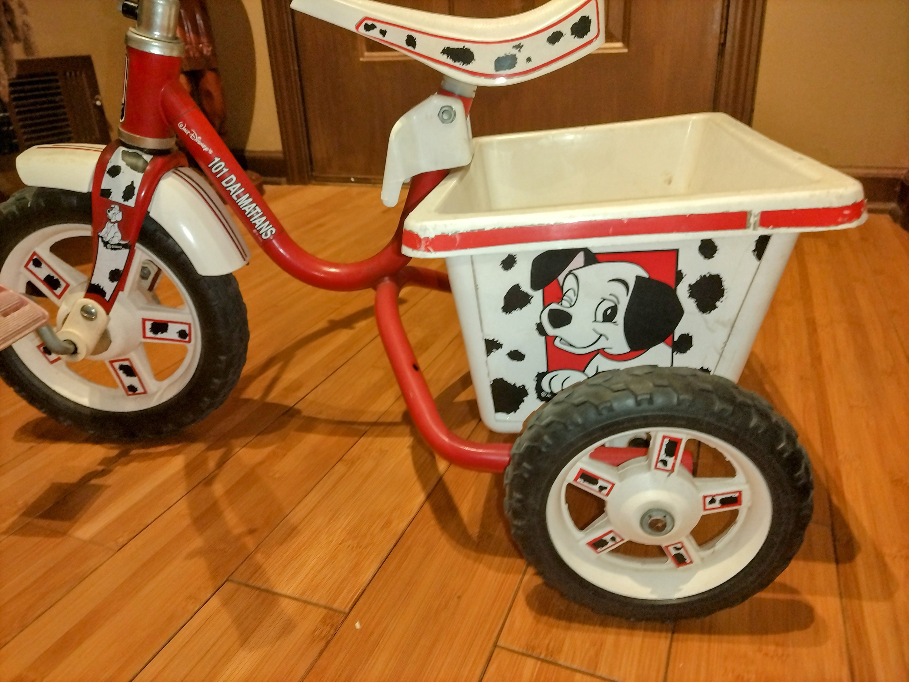RARE 1990's Roadmaster Tricycle Disney 101 Dalmatians With Dump Bucket