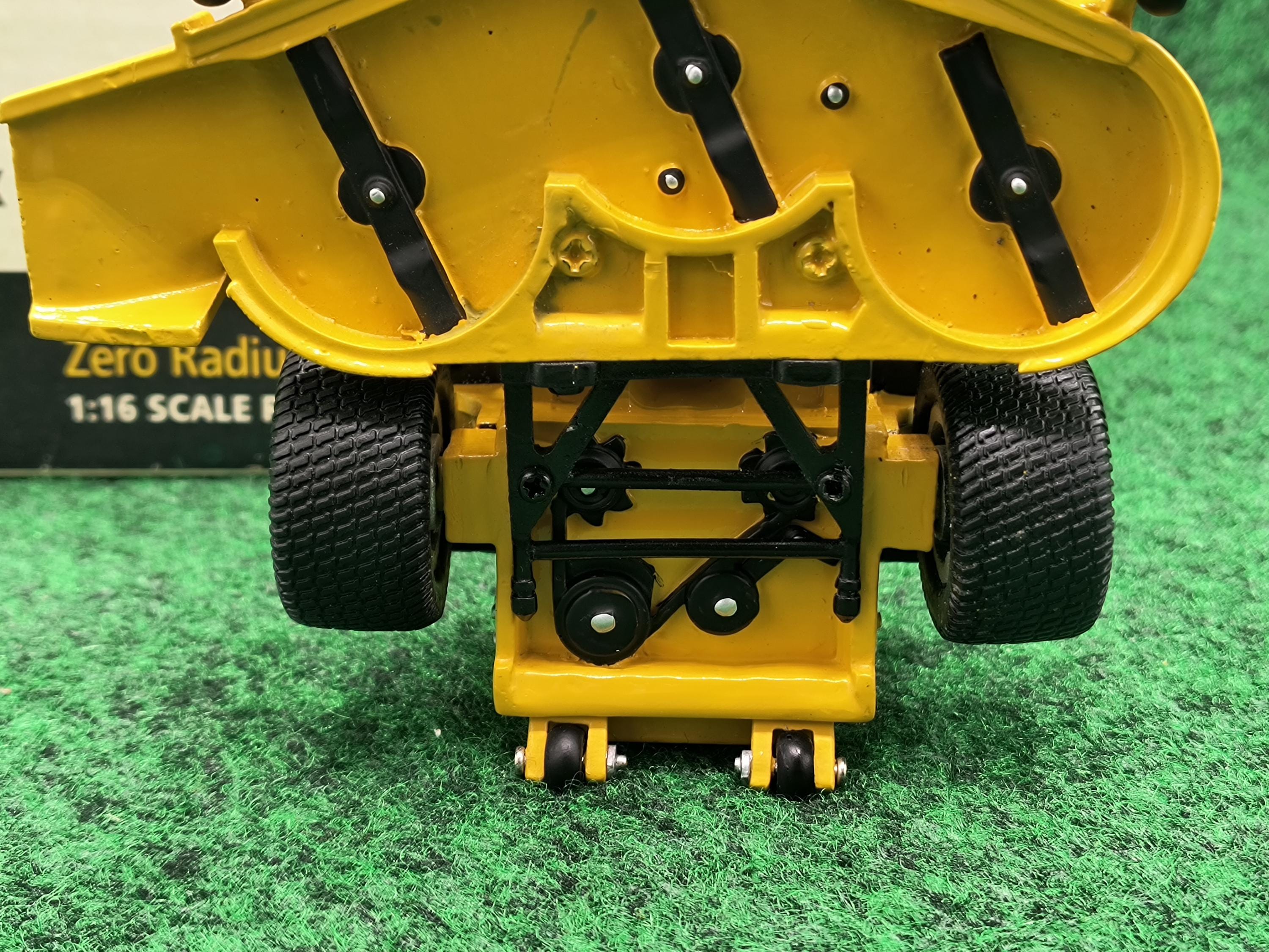 Hustler Turf Equipment 40th Anniversary Toy Super Z Resin Replica