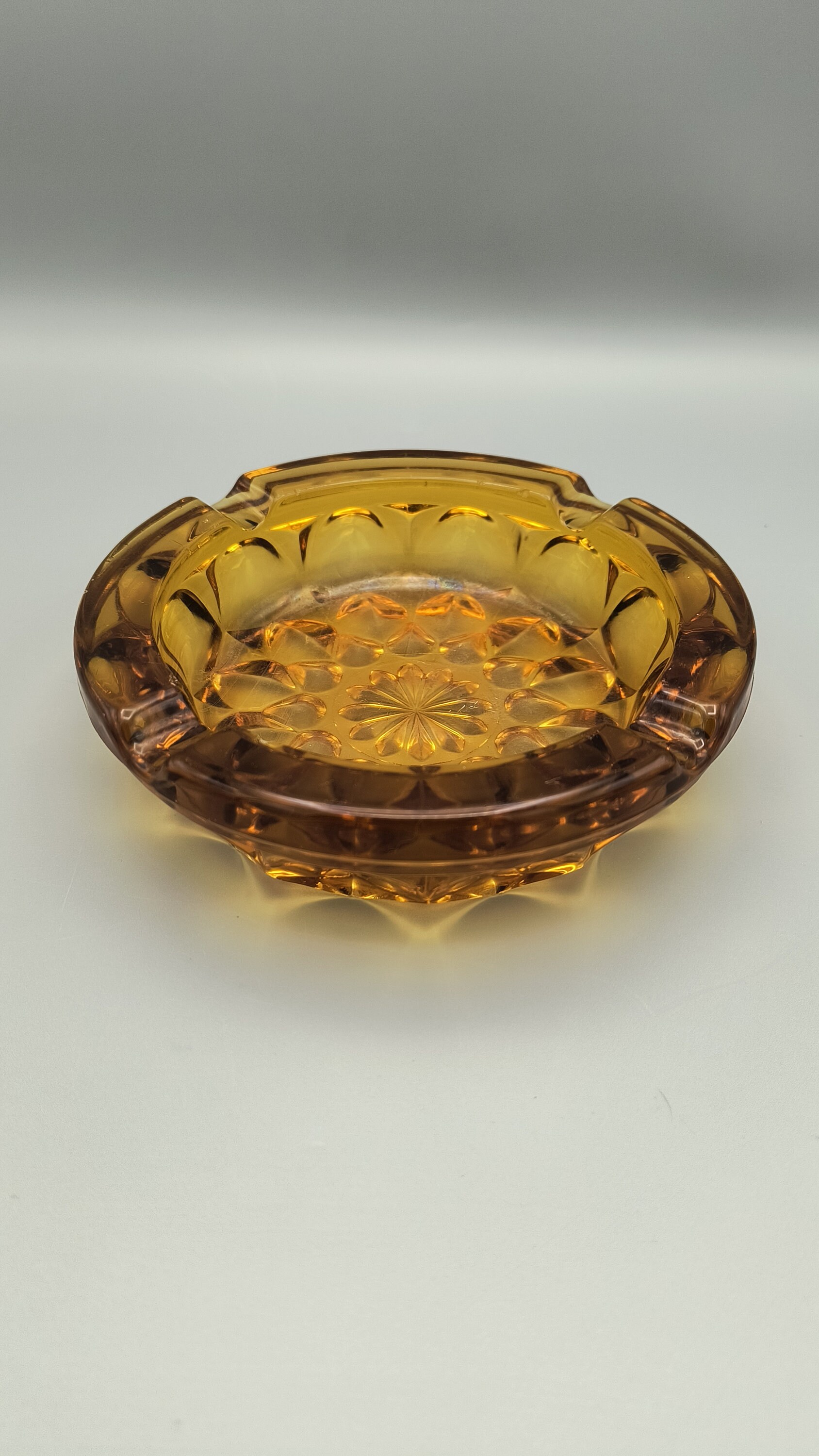 Vintage Amber Glass Starburst Ashtray / Candy Dish Trinket Bowl 6