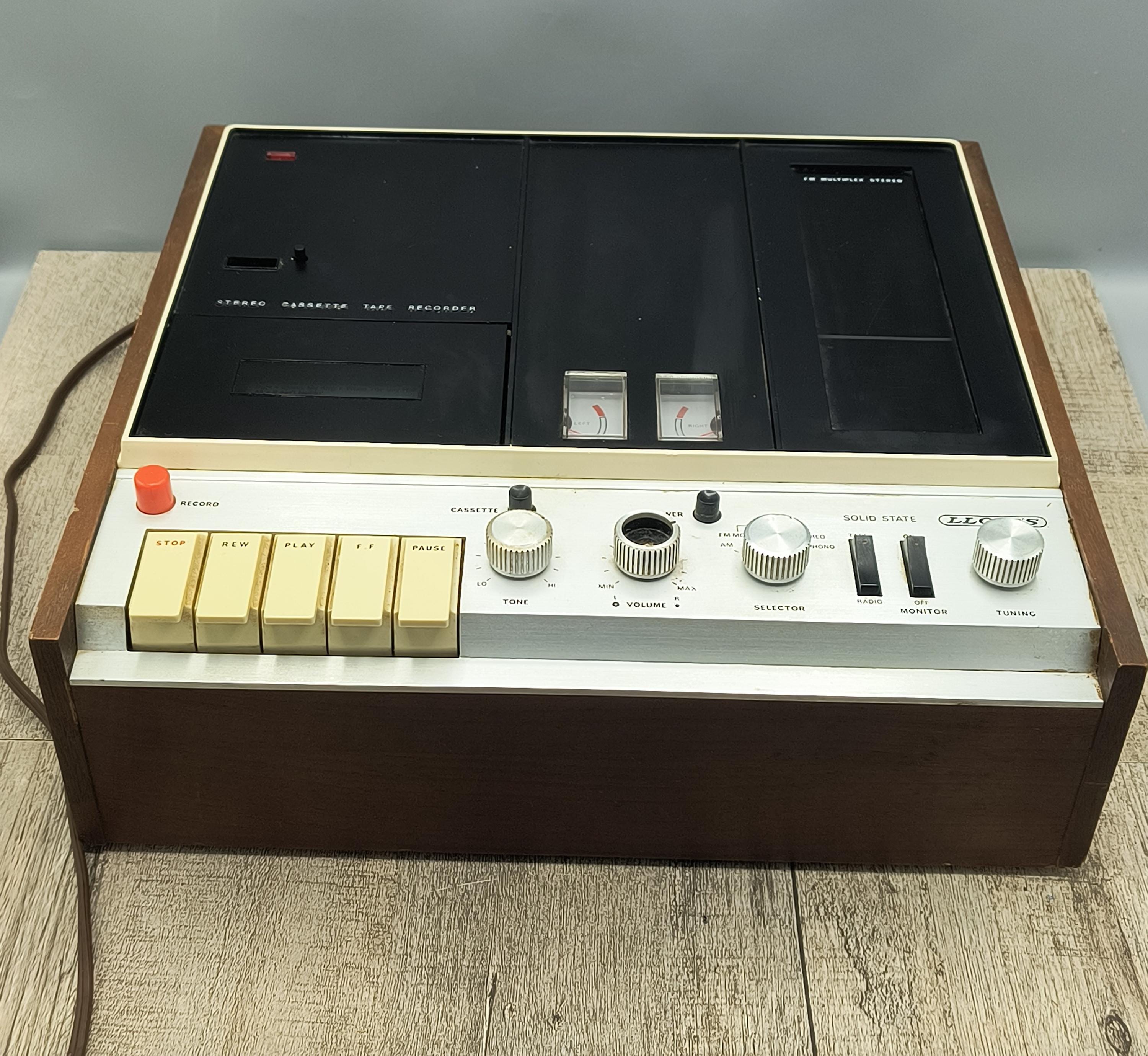 Vintage Lloyd's Multiplex Stereo Receiver Radio/cassette Player