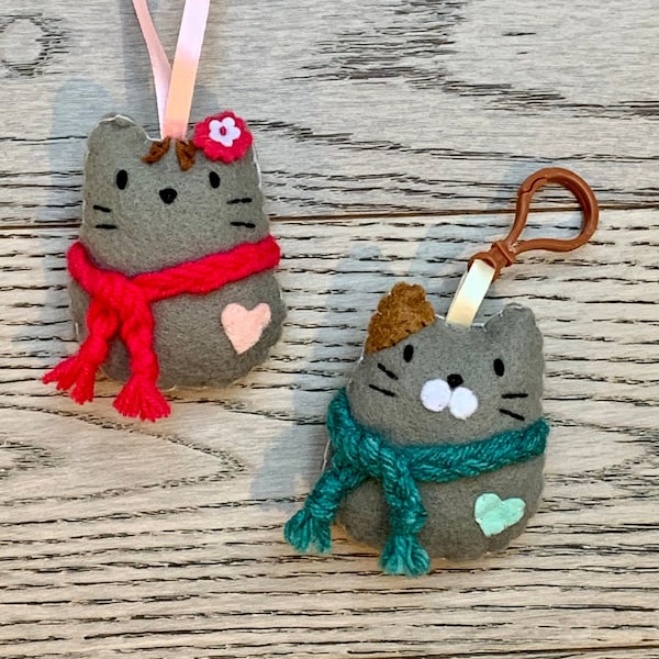 Cat with Scarf, Felt Cat Ornament, Cute Kitty Magnet, Small Cat Plush Plushie, Personalized, Handmade Kitty Ornament, Easter, Love, Hearts