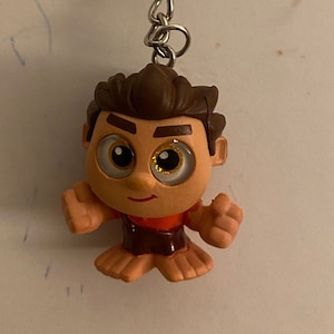 Wreck-it-Ralph keychain