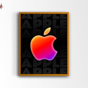 Può includere: Un poster incorniciato con il logo Apple. Il logo è un gradiente di rosso, arancione e viola su uno sfondo nero con la parola "APPLE" ripetuta. La cornice è di colore marrone caldo. L'angolo in alto a sinistra presenta il testo "TECH FINE ART".