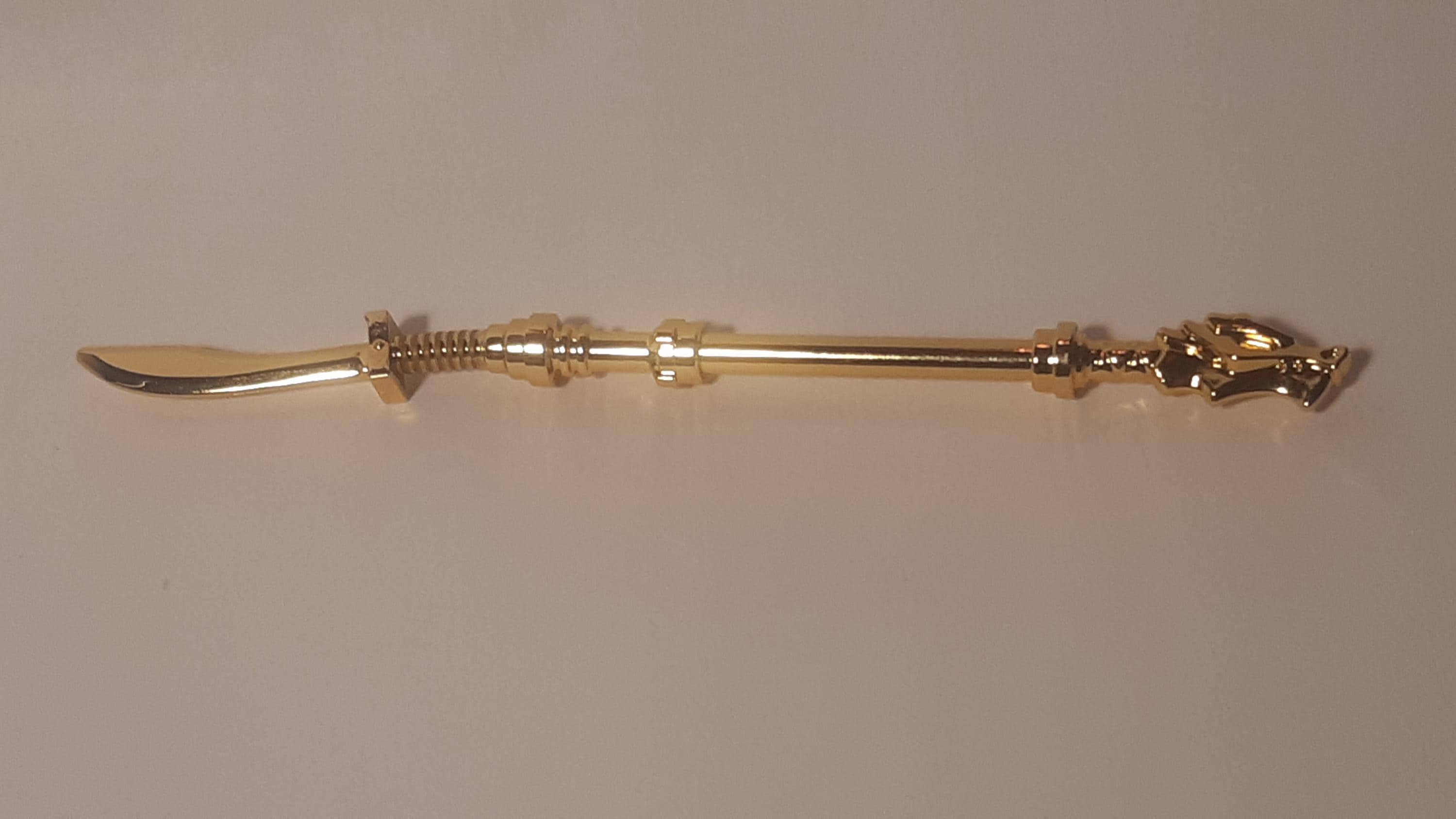 ARMS4 ゴールド剣 3本セット 約80cm Ninjago Sword Plastic Toy-a- Gold Chrome Ninja (custom MOC) - Etsy