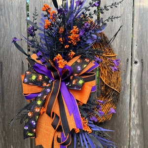 Halloween wreath, spooky wreath, front door wreath, Halloween decor, housewarming gifts, grapevine wreath, party decor,