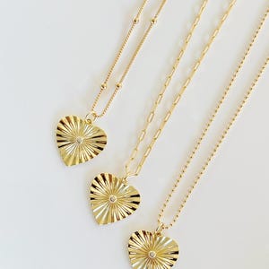 Vintage Heart Necklace,Heart Pendant Necklace,Sunburst Heart Pendant Necklace,Layering Necklace, Gift for her,necklace heart