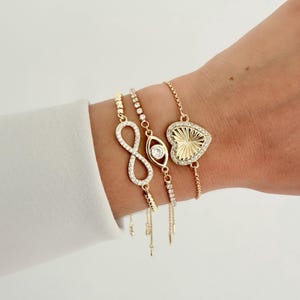 Custom Gold Charm Bracelet: Adjustable Personalized Jewelry Gift