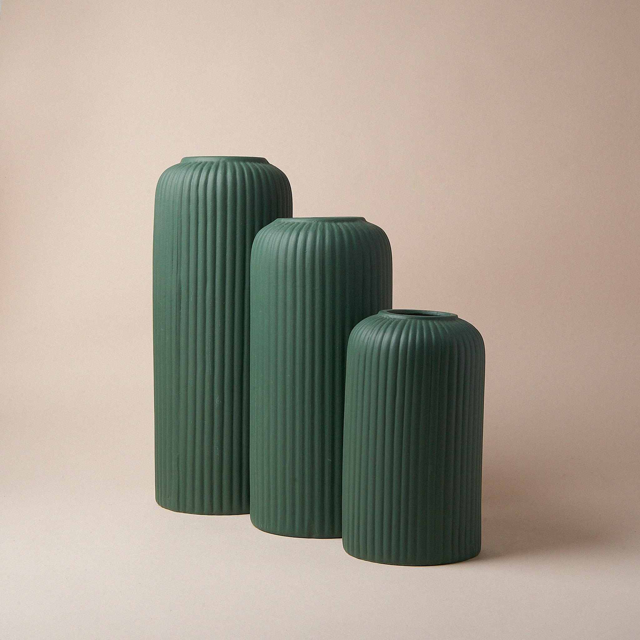 Ribbed Vase - Etsy