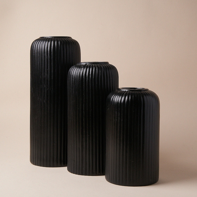 Ribbed Vase - Etsy