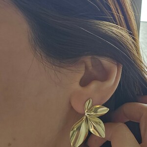 18K gold Filled Leaf Earrings, Statement Gold Flower Earrings Gold earrings gold floral earrings gift for her, Boho earrings, Valentines day