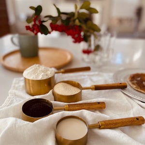 Wood and Gold Measuring Cups and Spoons Set of 8 | Gold Finish ...