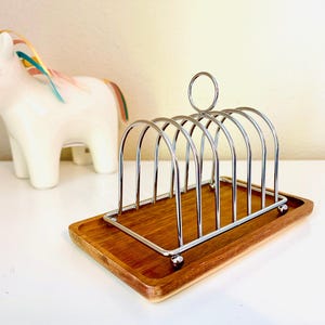 Toast Rack 6 slices I Stainless Toast Stand with Wood Tray I Housewarming Gift I Breakfast Rack I