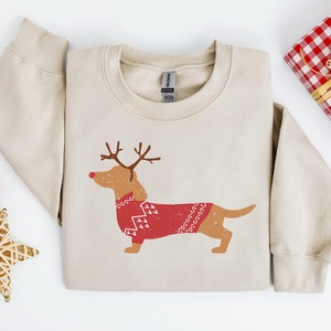 Dachshund Christmas Sweatshirt, Christmas Dog Shirt, Dachshund Shirt, Christmas Crewneck, Xmas, Dachshund Mom Shirt,Dog Owner Christmas Gift