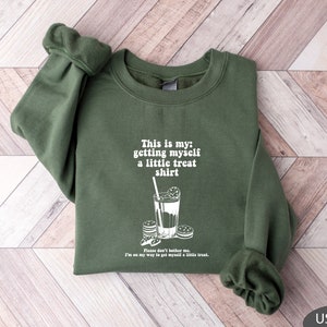 This Is My Getting Myself a Little Treat T-Shirt, Bookish Shirt, Retro Book Shirt,  ACTOAR, Fourth Wing, Book Lover Shirt, Funny Book Shirt