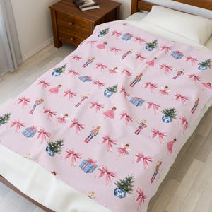 Manta navideña de Cascanueces, bonita manta navideña, regalo de ballet de Cascanueces, regalo de Navidad para amantes del ballet, coqueta manta de Cascanueces imagen 6