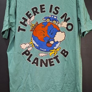 T-shirt - Unisex - Lge - &quot;No Planet B&quot; - Eco Cotton Green clothing