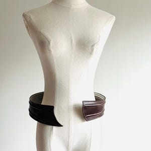 Vintage 80\'s Avant Garde Leather & Metal Waist Belt Adjustable Size M 80s Avant Garde Belt - Etsy main image 4