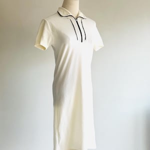 Vintage Valentine Italy waffle stretch tennis court dress in white stretch with blue piping sz 42 shirt dress made in Italy