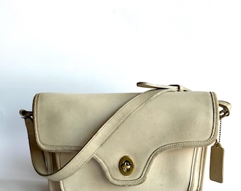 Vintage Coach Classics Kent Crossbody Bag in Bone Leather