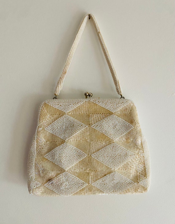 Vintage white Joseph Magnin Richere beaded purse m