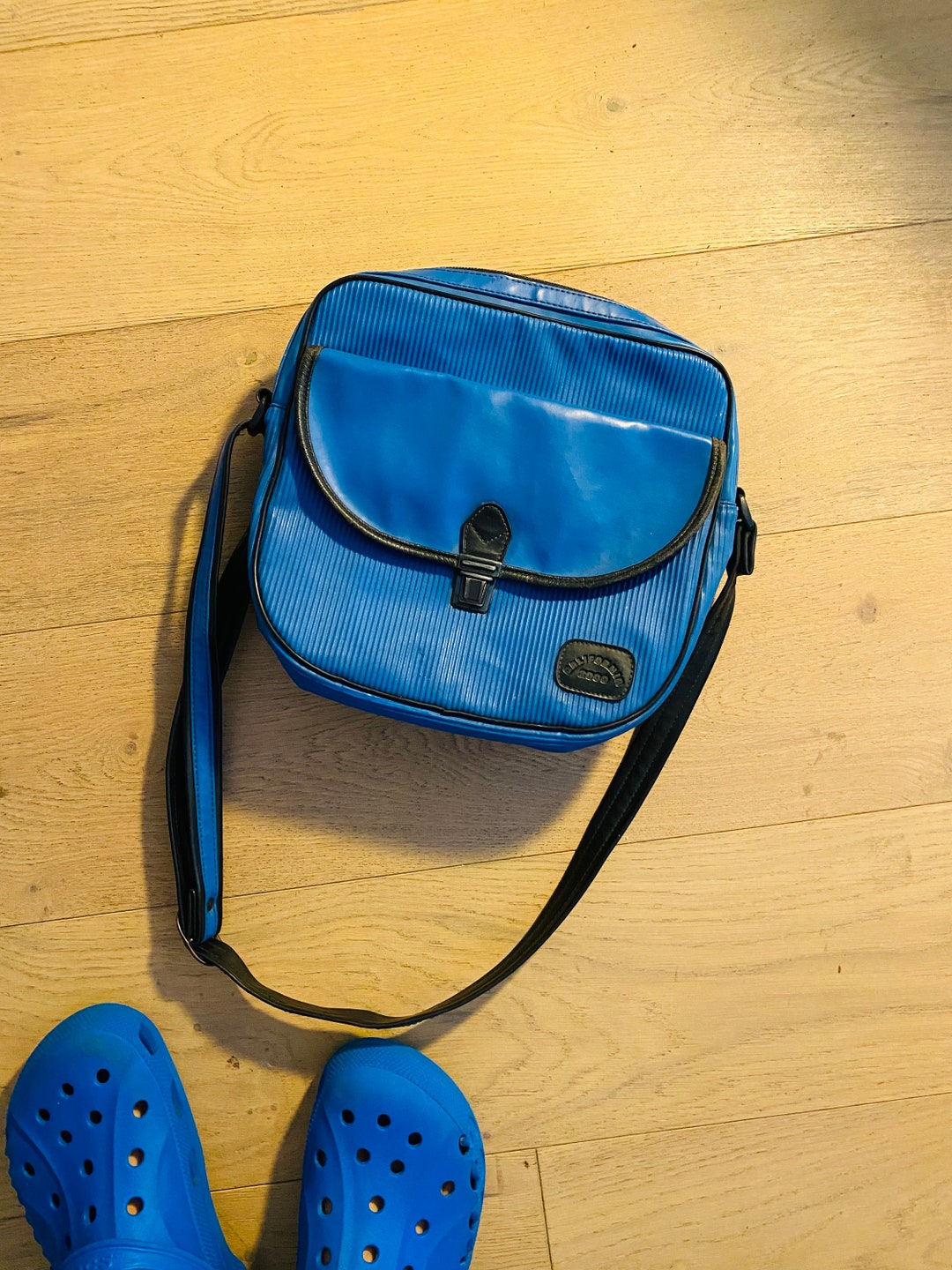 Vintage Blue Vinyl Messenger Bag Camera Bag Etsy